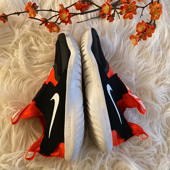 NIKE Flexrunner shoes - Picture 6 of 12